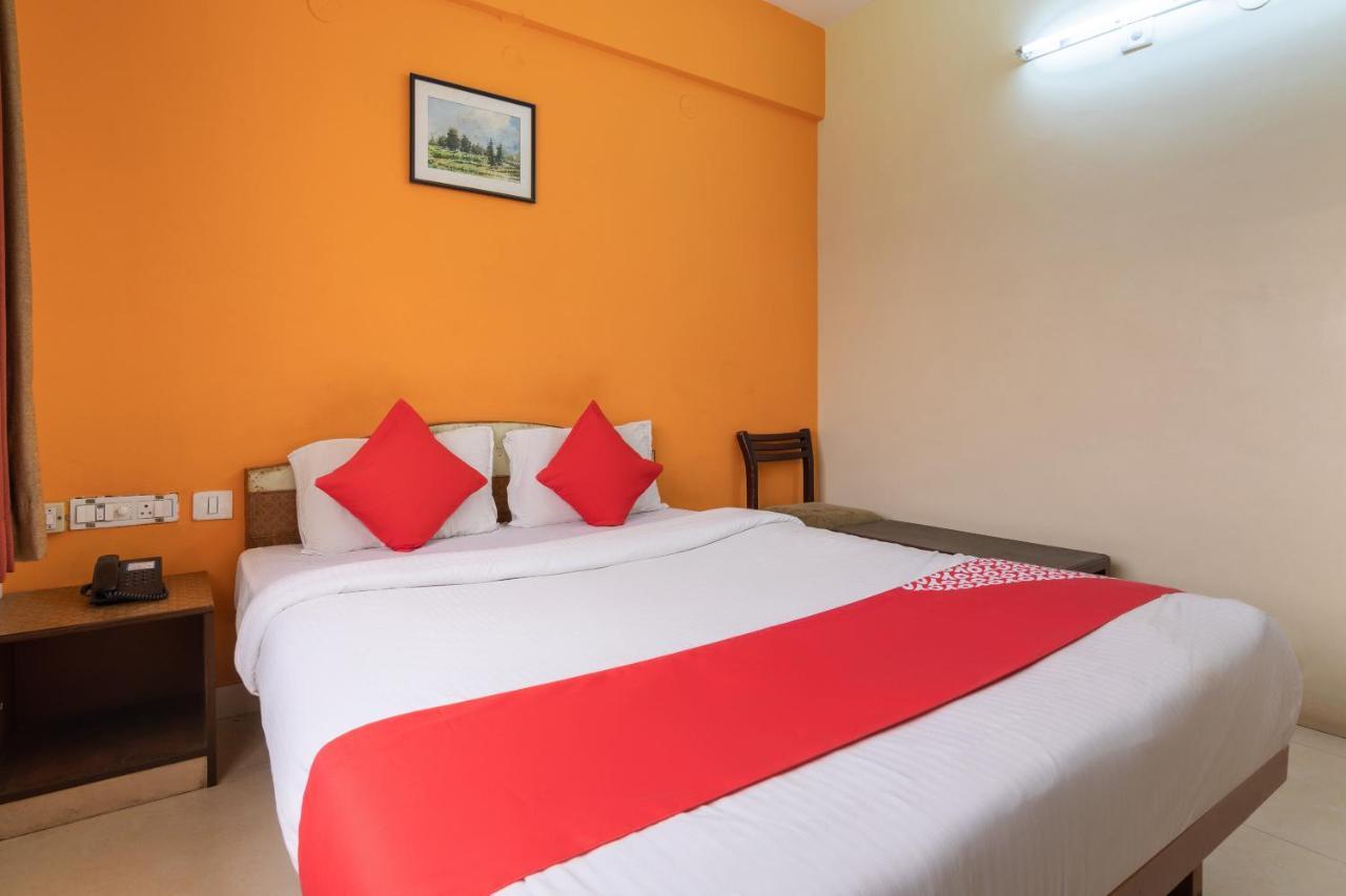 Oyo 10478 Raj Residency Hotel Bangalore Eksteriør billede