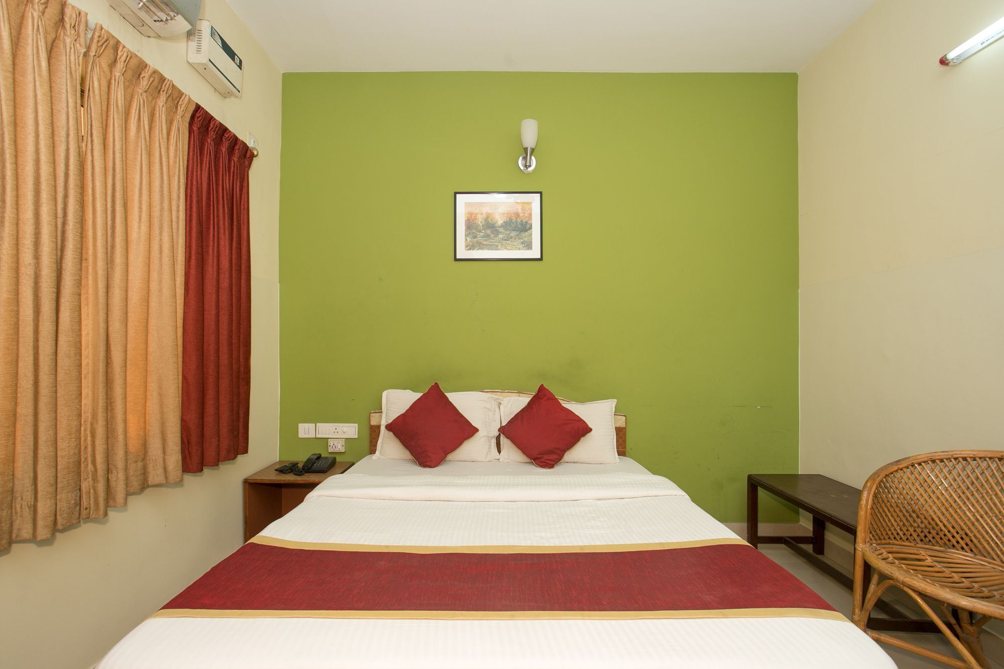 Oyo 10478 Raj Residency Hotel Bangalore Eksteriør billede