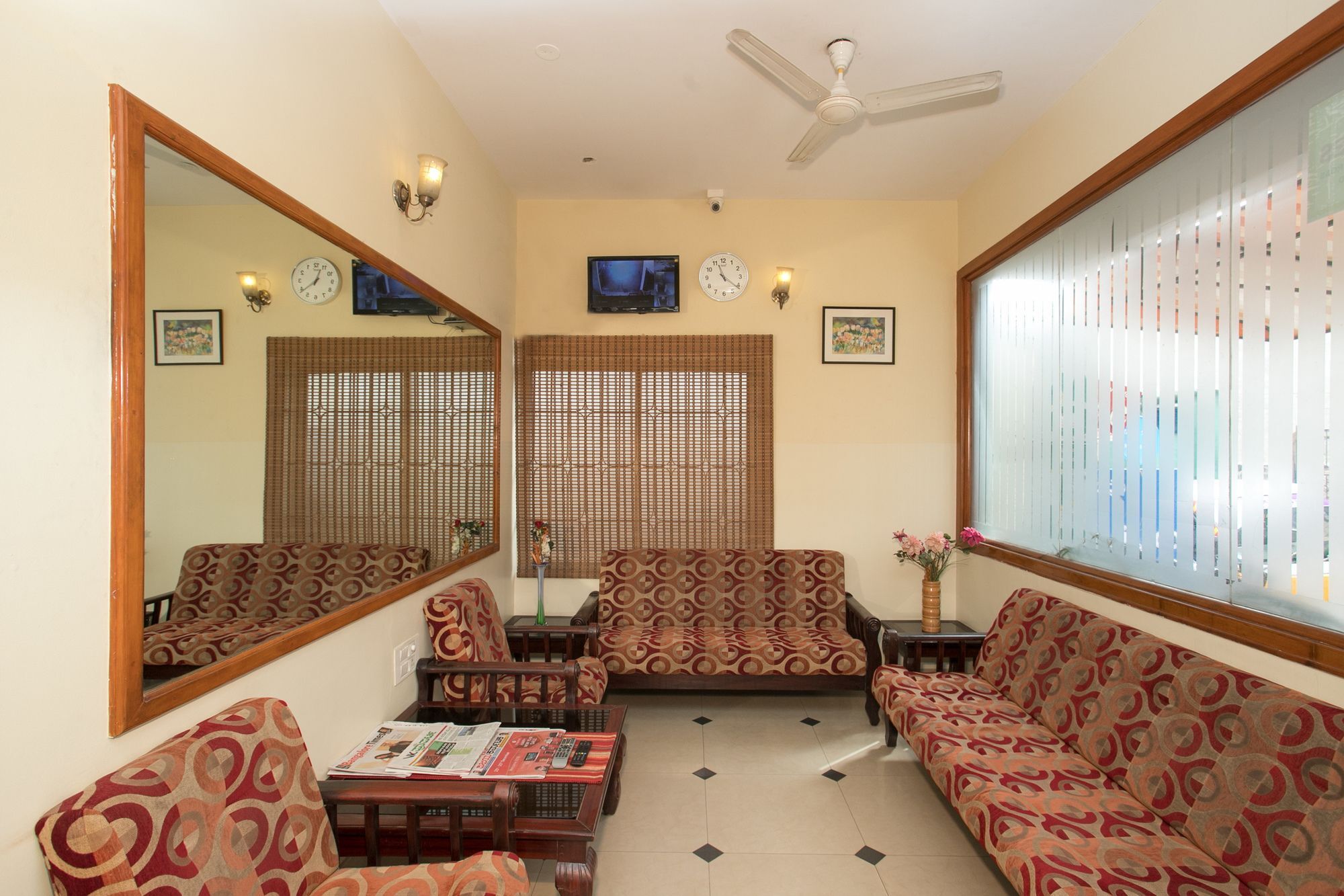 Oyo 10478 Raj Residency Hotel Bangalore Eksteriør billede